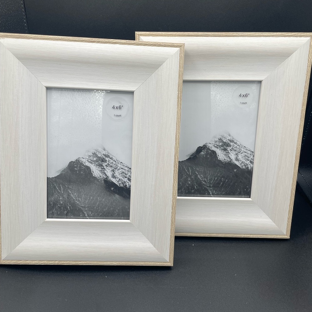 Wood Picture Frames 4x6 Set of 2. NEW